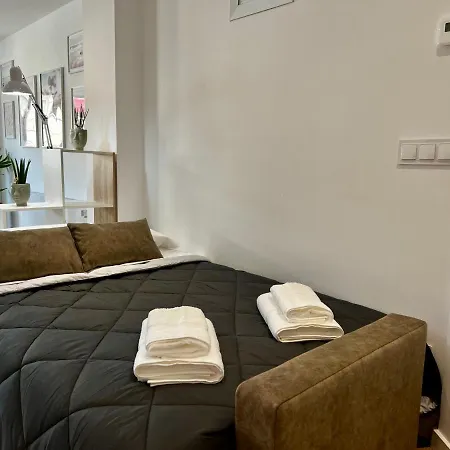 Fernandez Vega 3 * Ponteareas