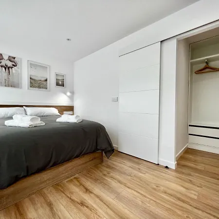 Апартаменты Fernandez Vega 3 Пуэнтеареас