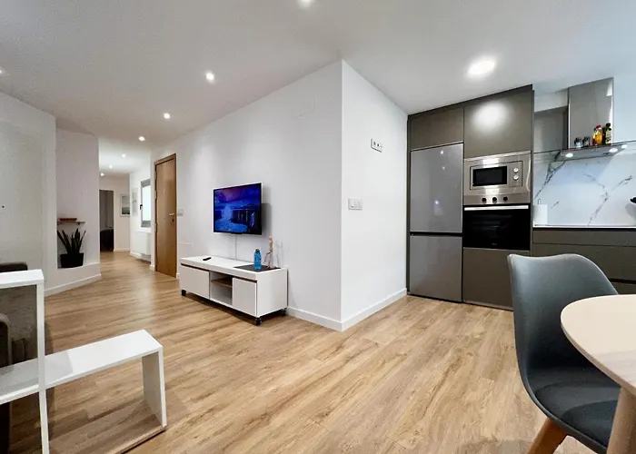 Lägenhet Fernandez Vega 3 *